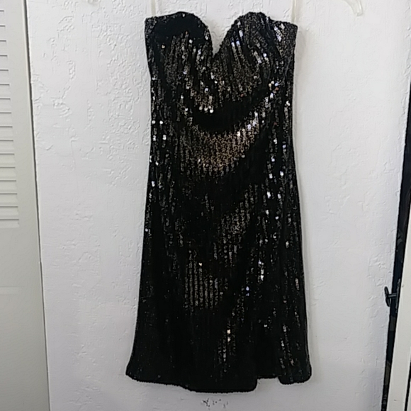 Charlotte Russe Dresses & Skirts - Charlotte russe Sparkle Glitter Sequin black